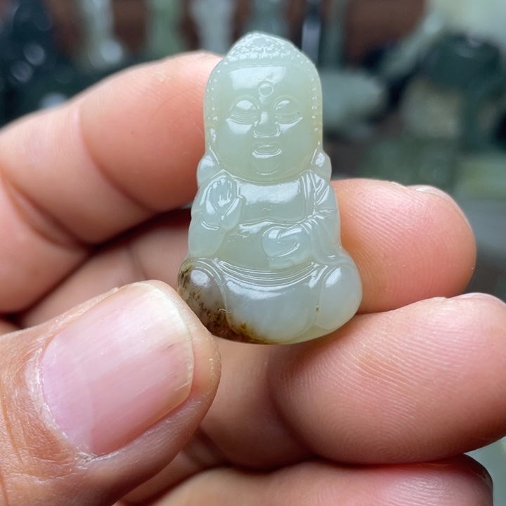 和田玉颈饰未镶嵌