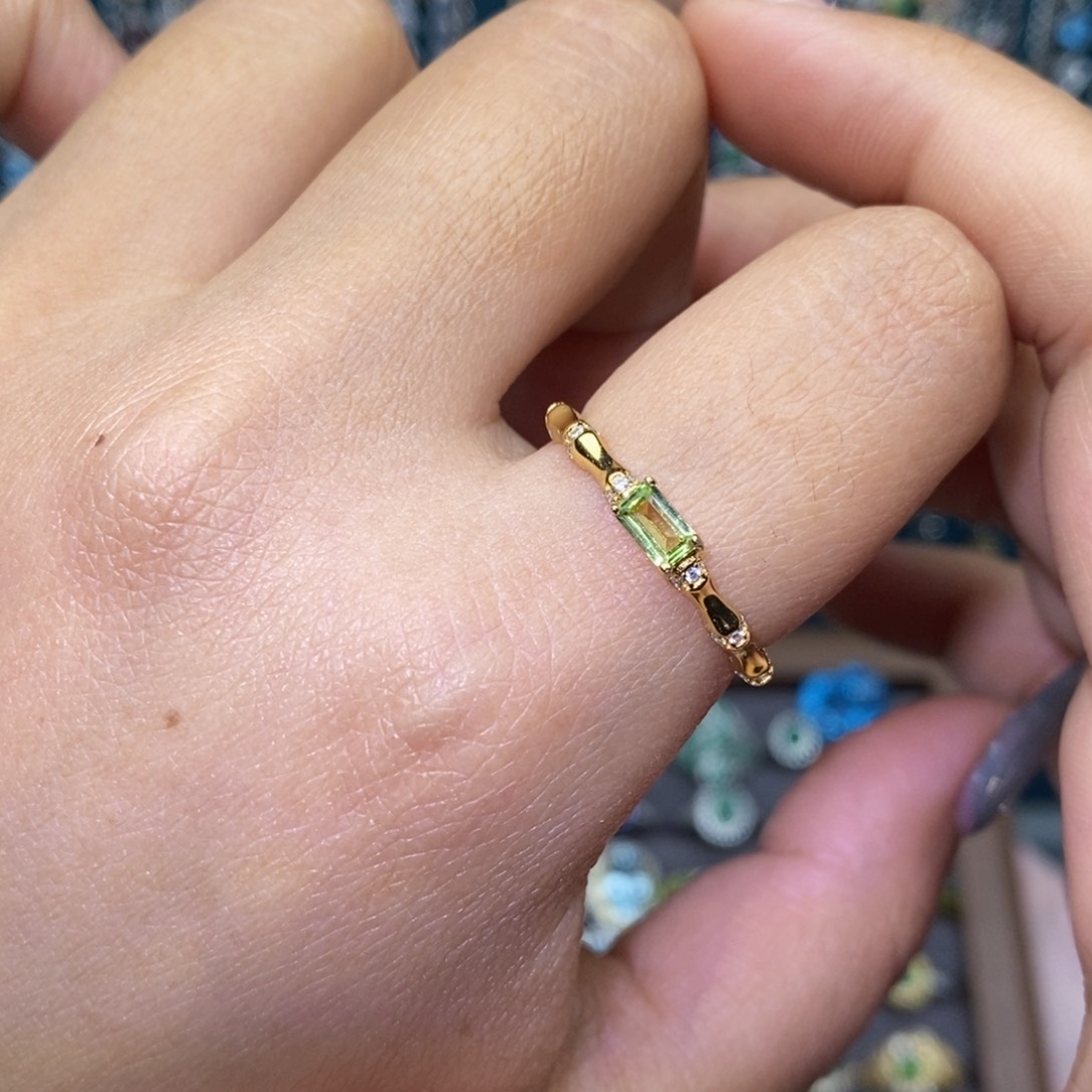 橄榄石戒指银S925镶嵌