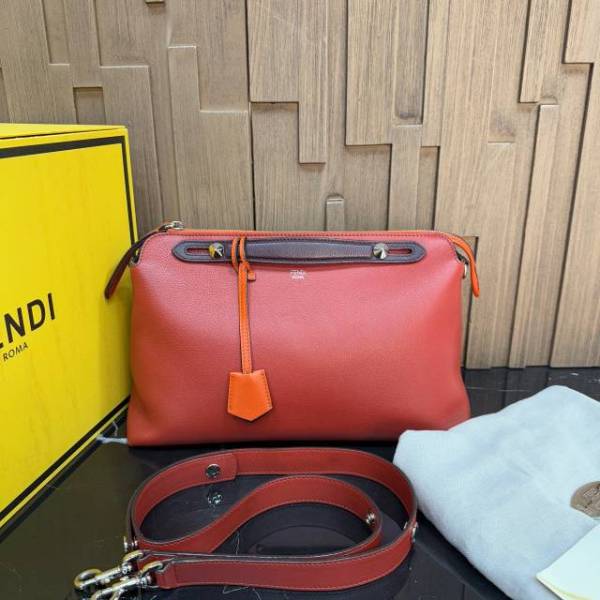 95新/芬迪/包包/市场价17500/250224CZ0021