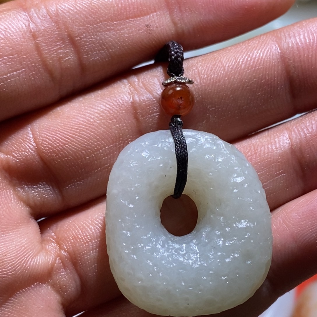 和田玉未镶嵌吊坠(不含链)