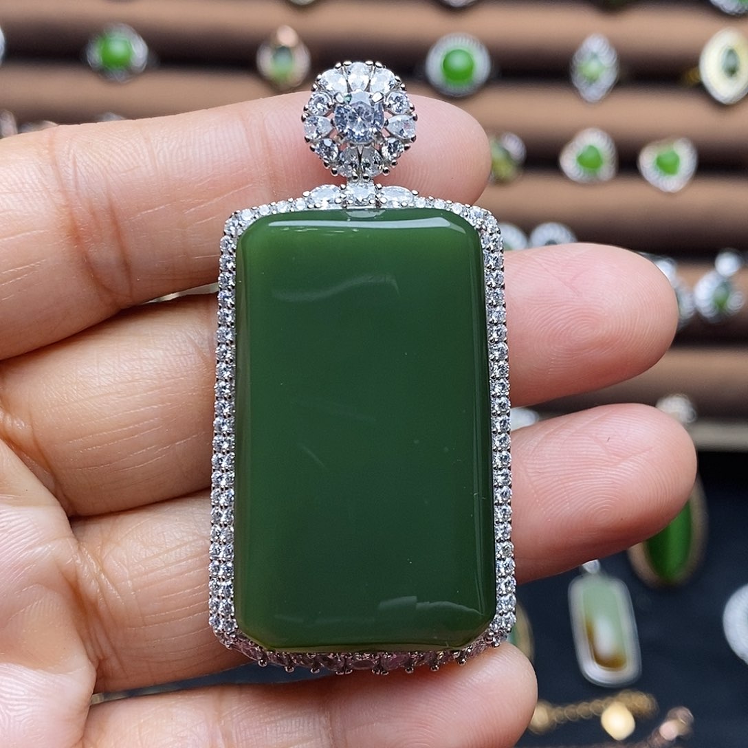 吊坠(不含链)银S925镶嵌和田玉（碧玉）