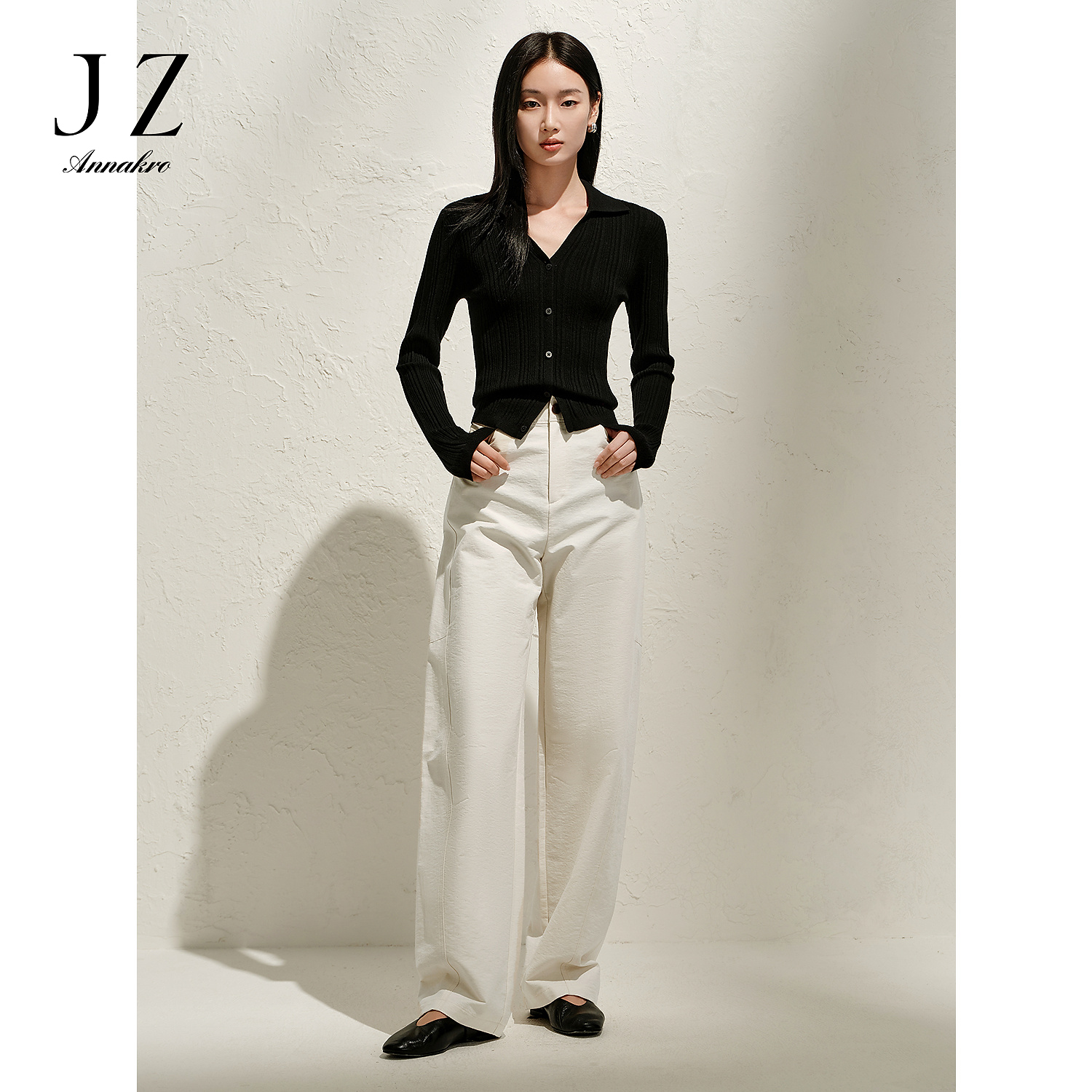 【籽言专属】玖姿安娜蔻KWFC11014通勤棉锦微皱弯刀裤裤女春