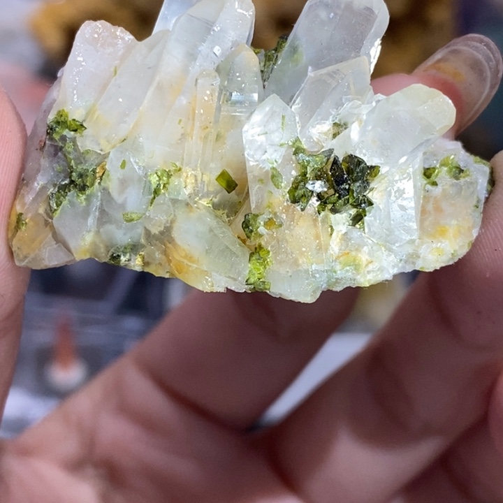 石材四川水晶绿联小簇