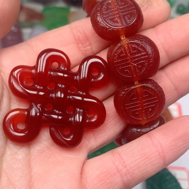 玛瑙/玉髓颈饰未镶嵌红***家