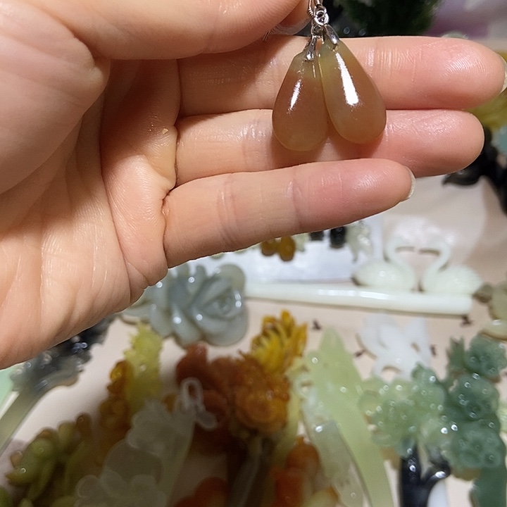 蛇纹石玉合金发簪花**界