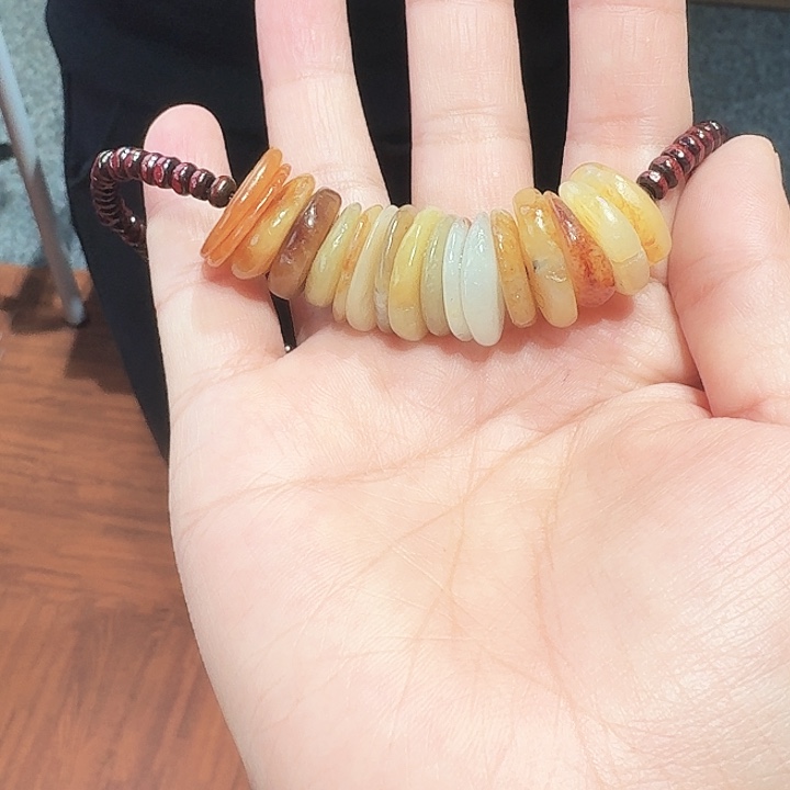 和田玉未镶嵌手链