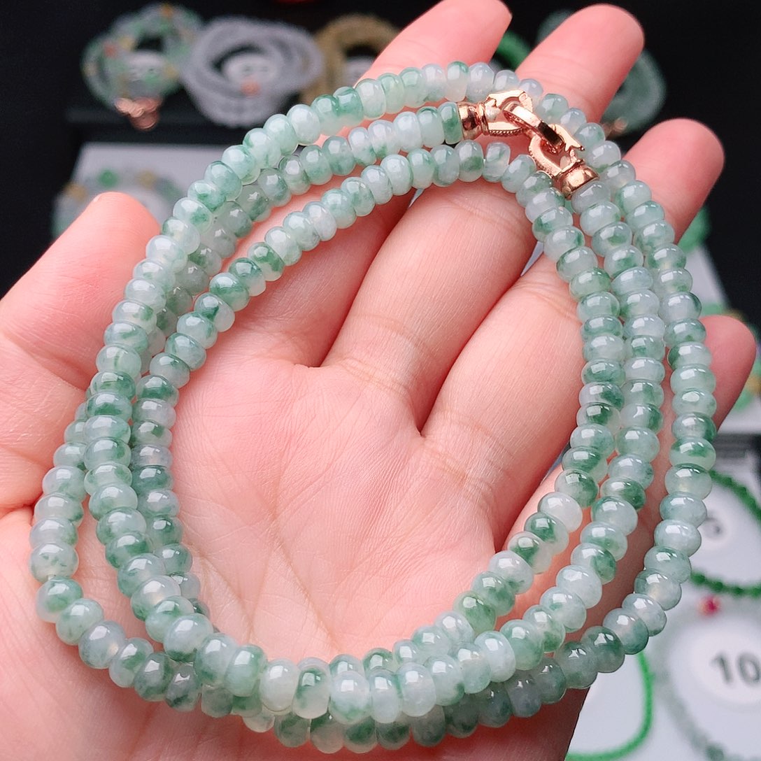 翡翠手串未镶嵌翡翠