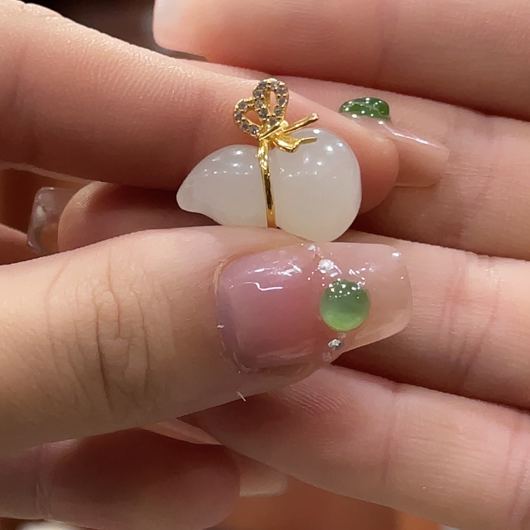 和田玉（白玉）未镶嵌颈饰