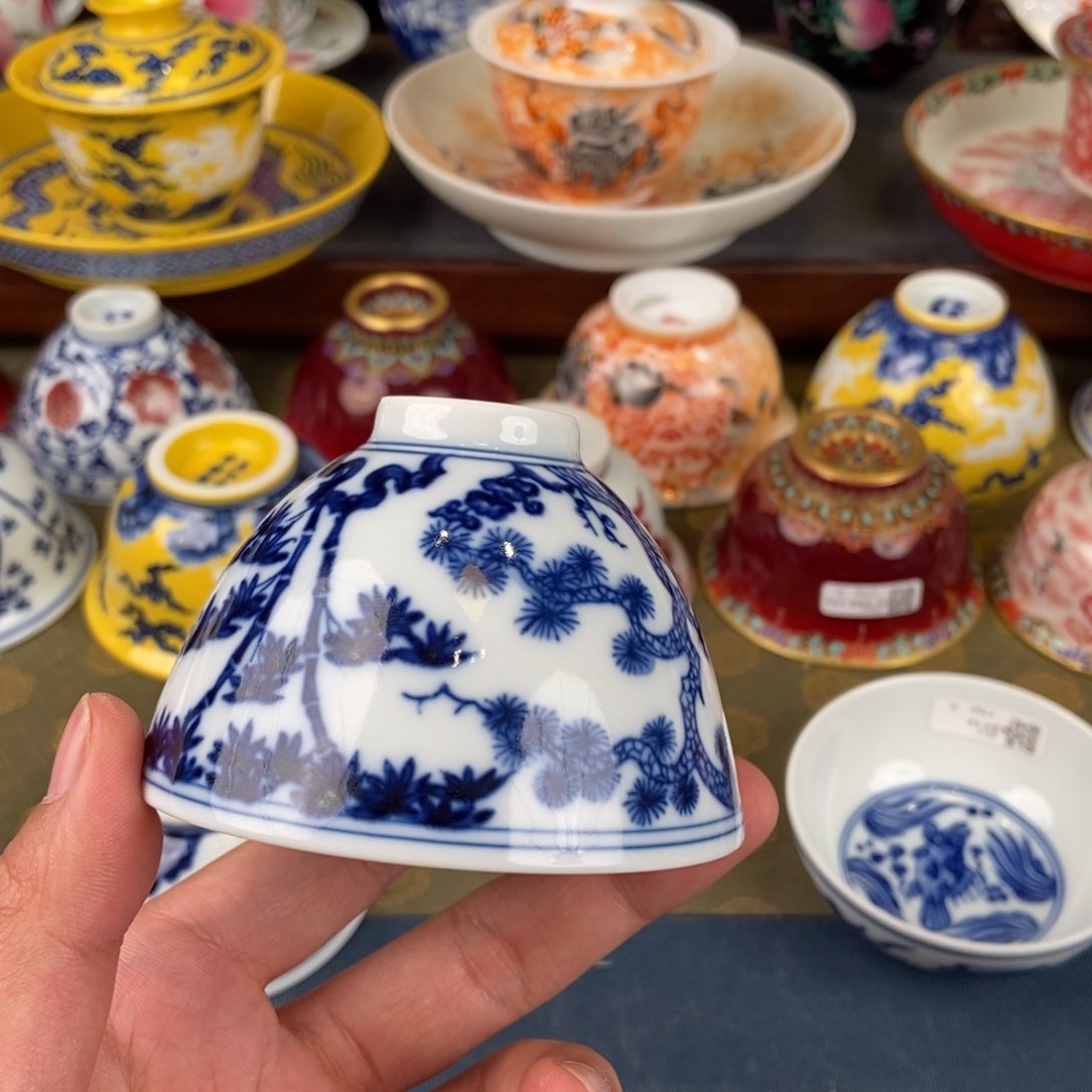 陶瓷艺术家的作品是一种