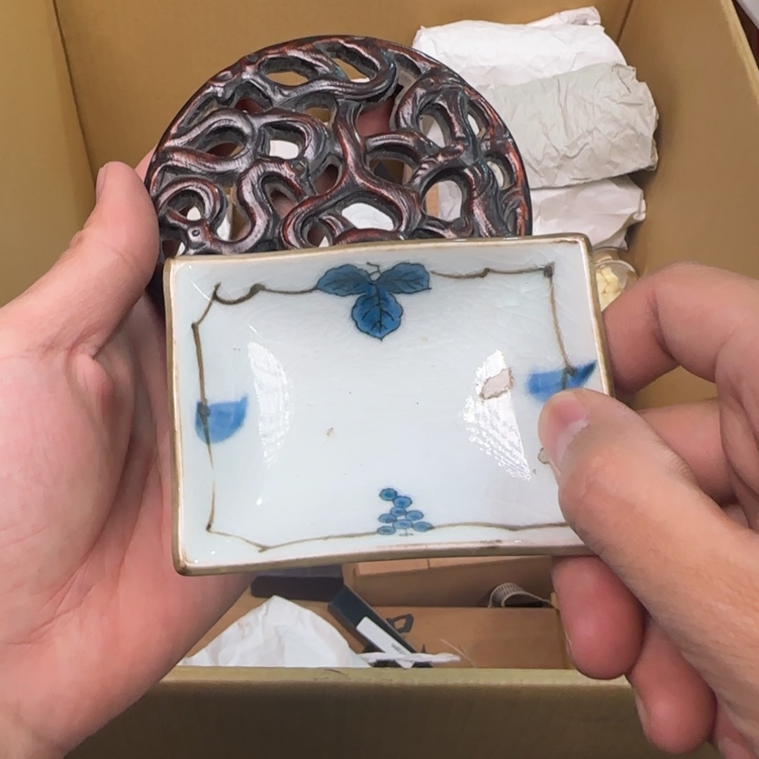 陶瓷孤品单件车里拍的