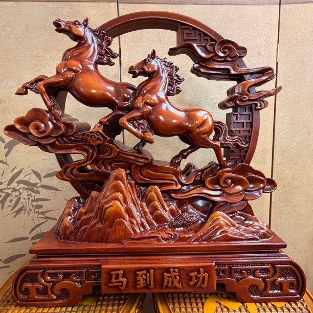 双马客厅办公室酒柜玄关高档装饰乔迁开业礼品摆设