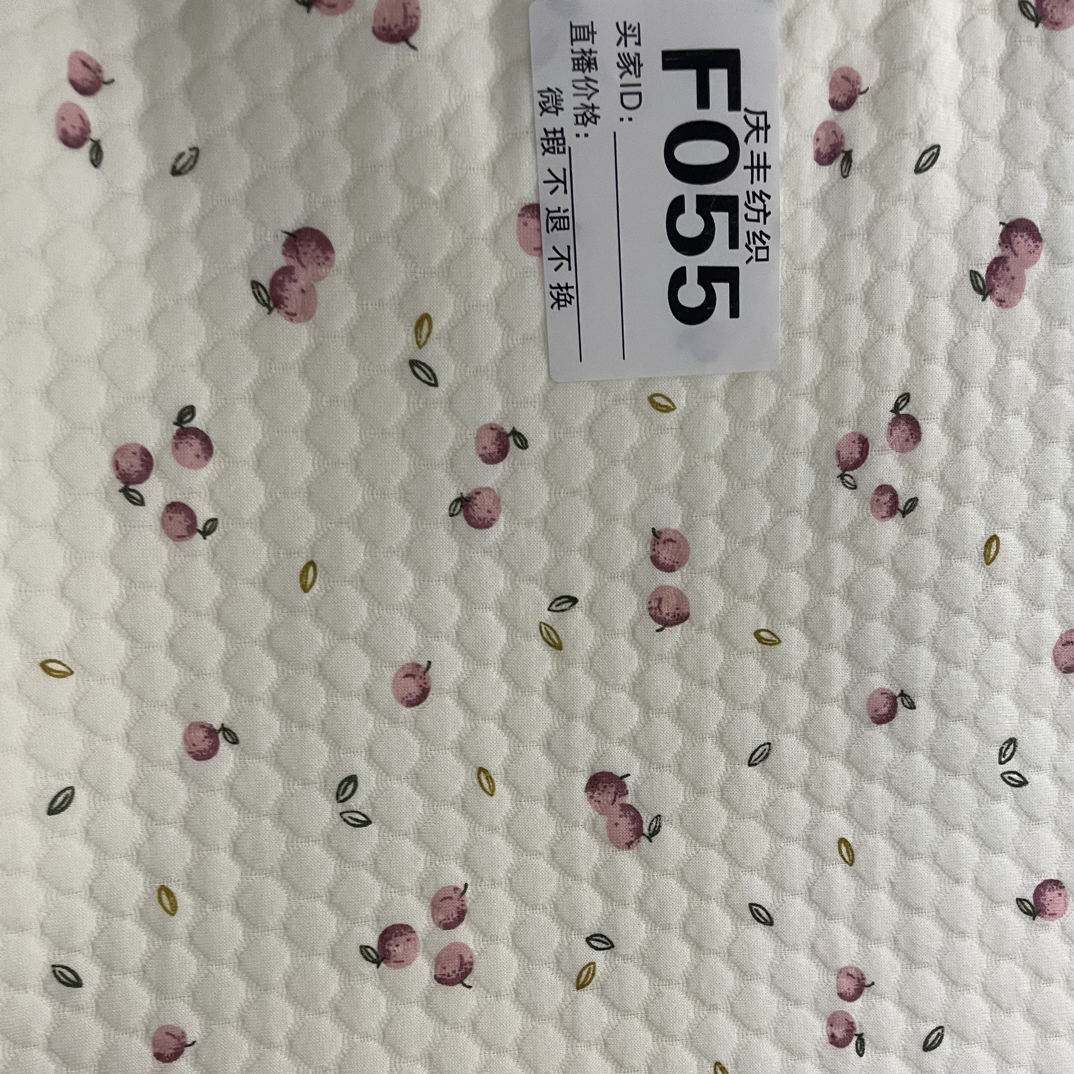 F055小苹果夹棉鸿瑞布业