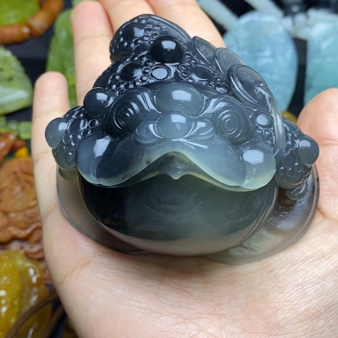 蛇纹石玉小摆未镶嵌喜*羊