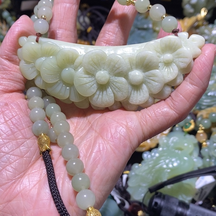 岫玉岫玉吊坠未镶嵌