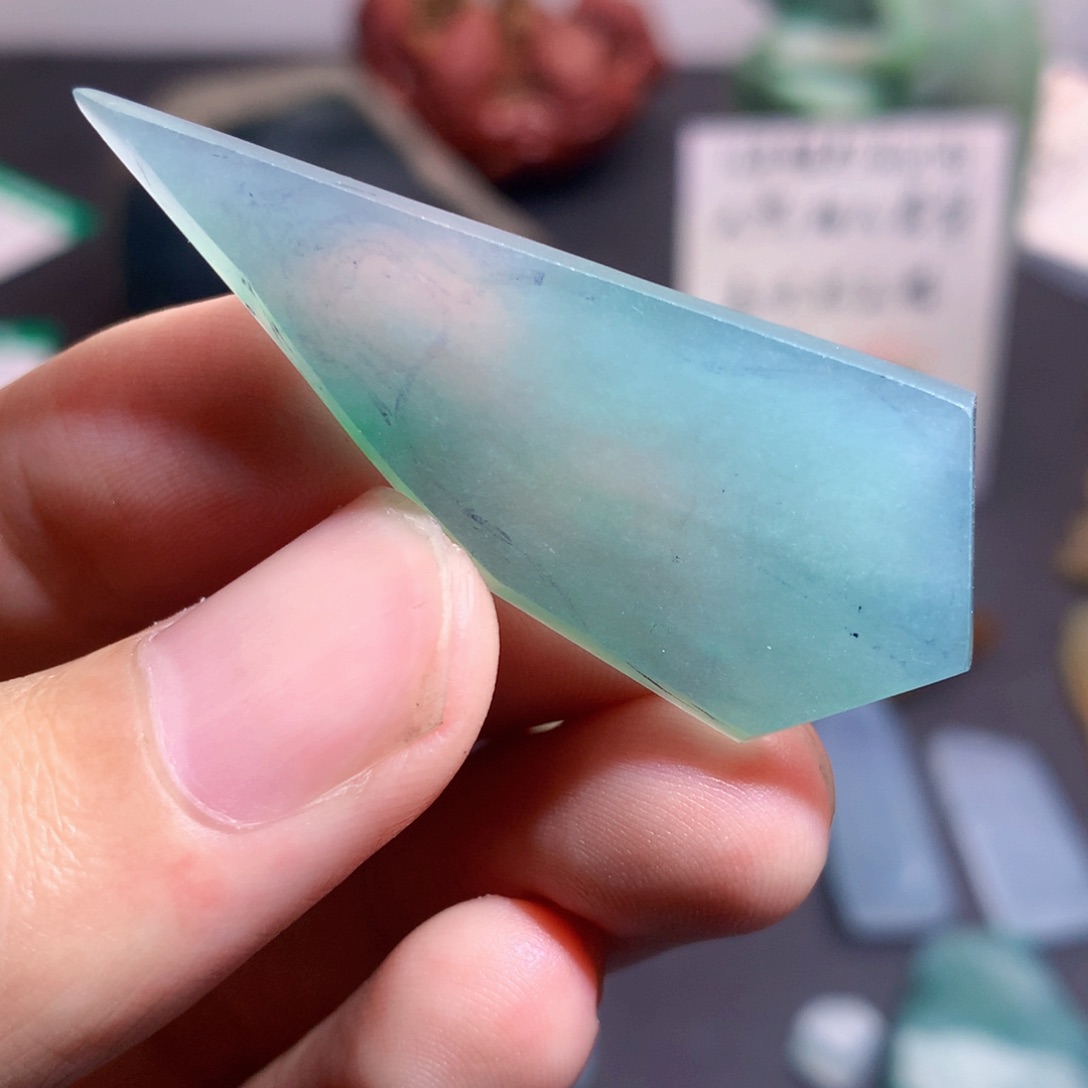 未镶嵌定制翡翠翡翠