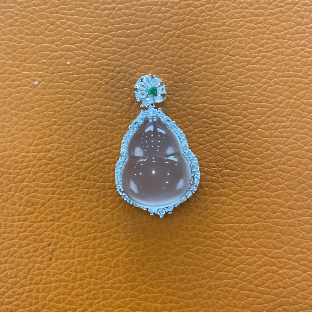 石英质玉吊坠(赠链)银S925镶嵌z****j