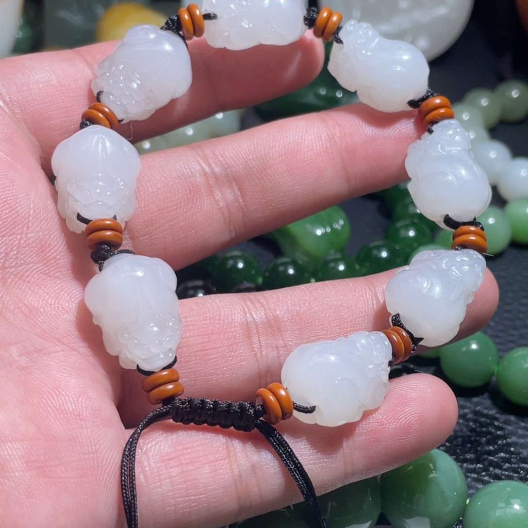 和田玉手串未镶嵌乞**子