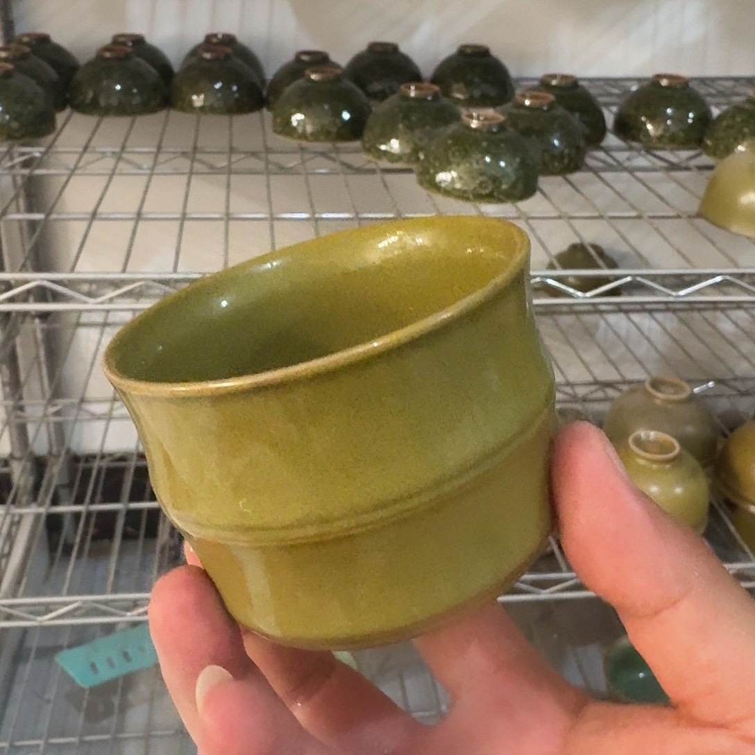 龙泉青瓷茶具微瑕