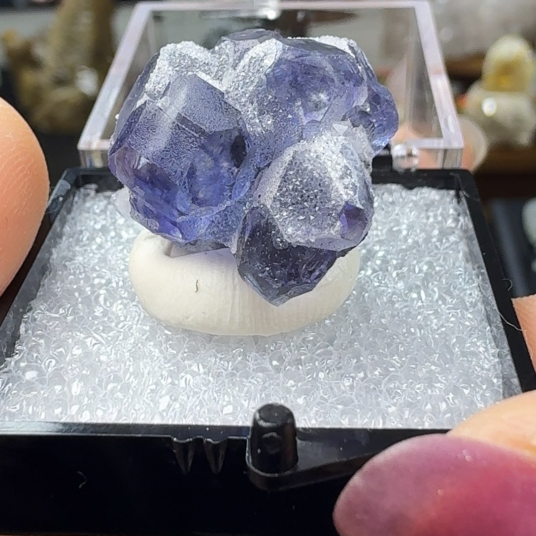 石材坦桑蓝萤石摆件