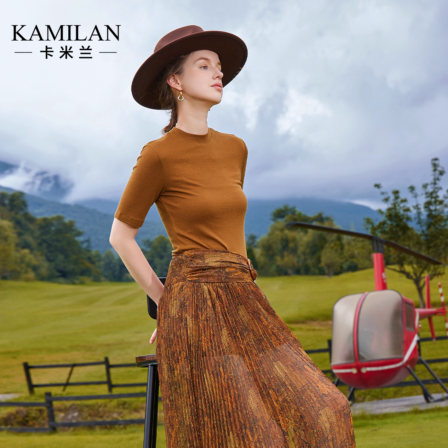 卡米兰法式短袖针织T恤女2025秋季新款修身显瘦打底衫上衣内搭