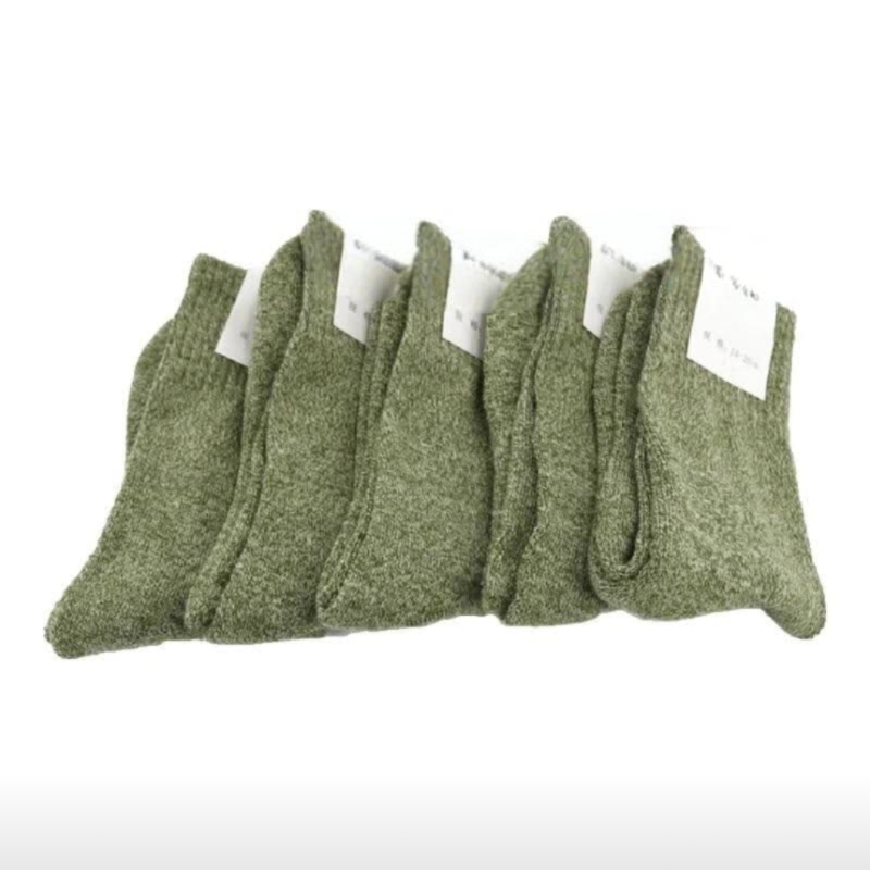 冬季厚款通用防臭中筒保暖运动袜1326527568字母