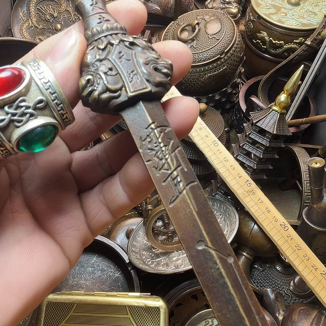 精美铜器收藏品等