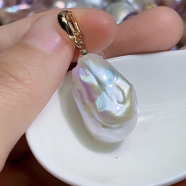 颈饰未镶嵌淡水珍珠