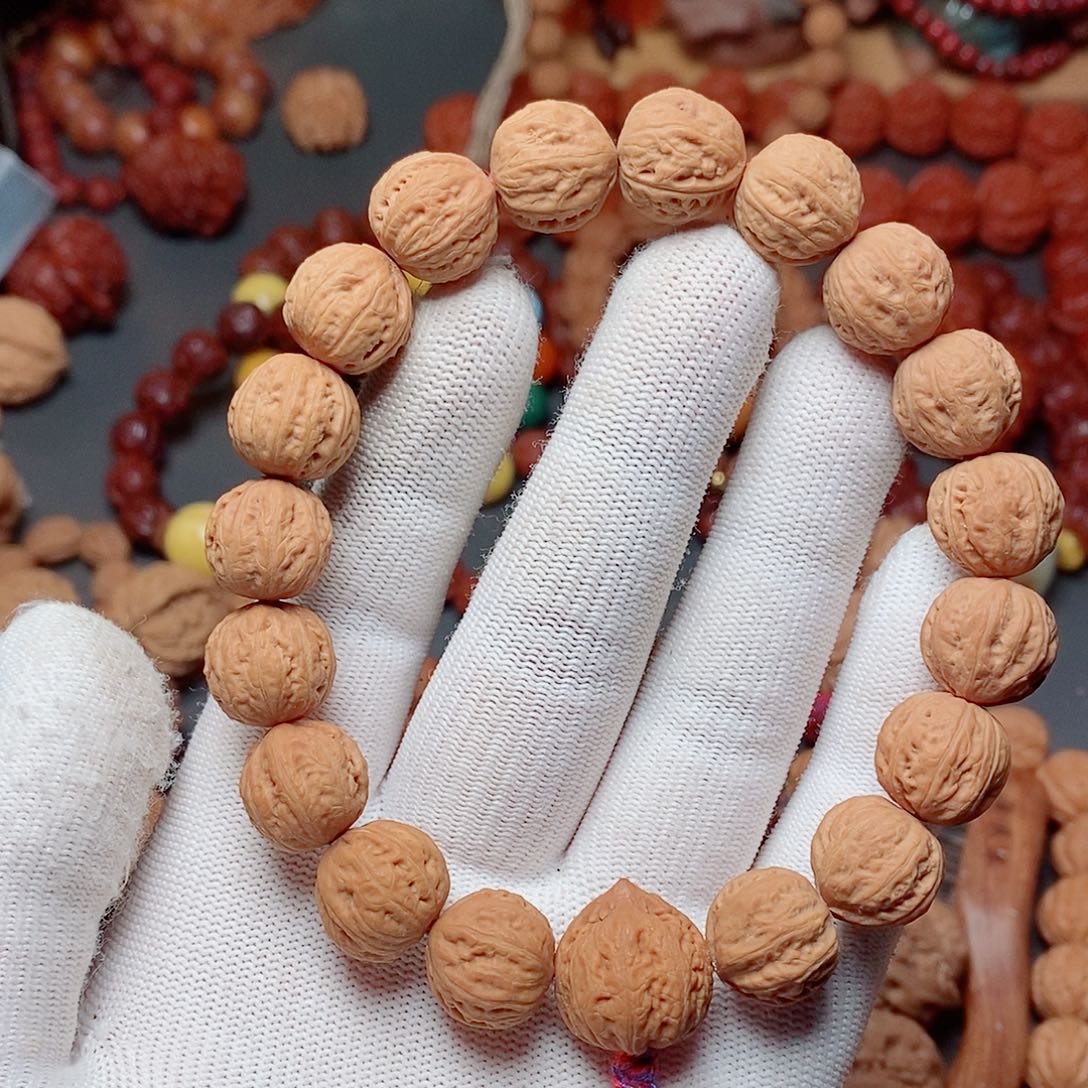 文玩核桃吊坠14小核桃