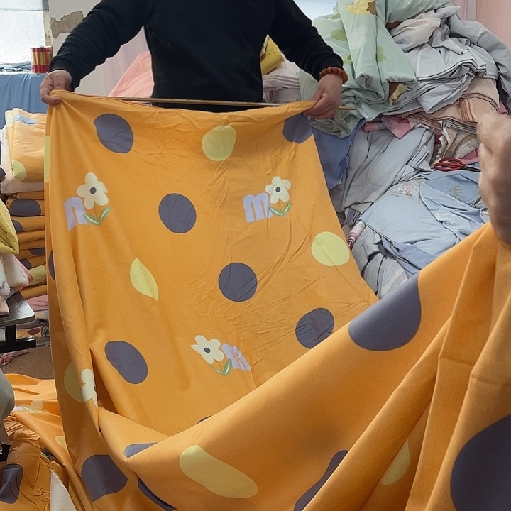 棉长绒棉橘色波点小花2.4米