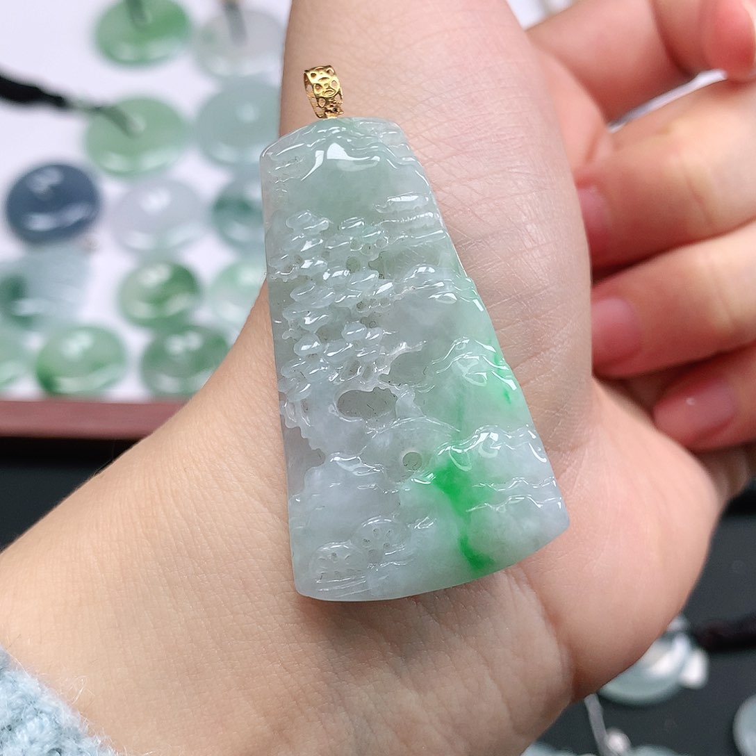 翡翠颈饰18K金镶嵌平安