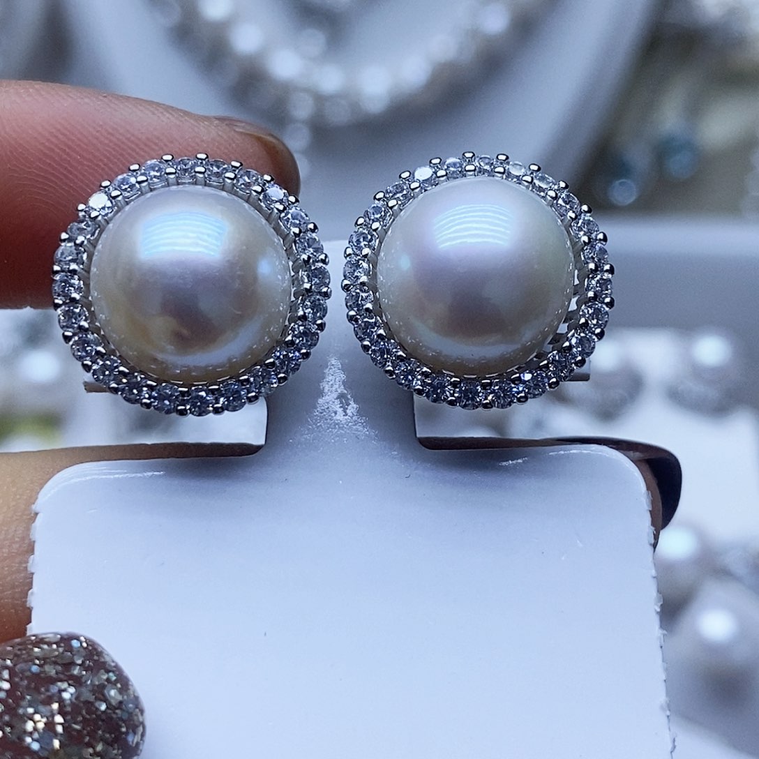 未镶嵌耳钉淡水珍珠