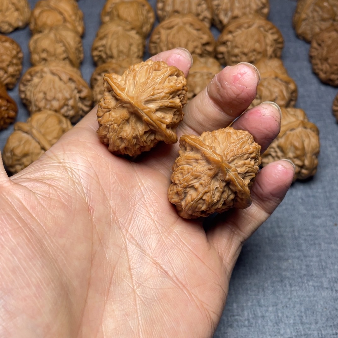 把件文玩核桃核桃