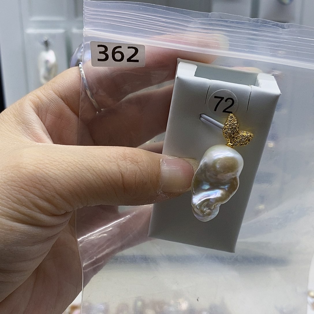 颈饰合金淡水珍珠