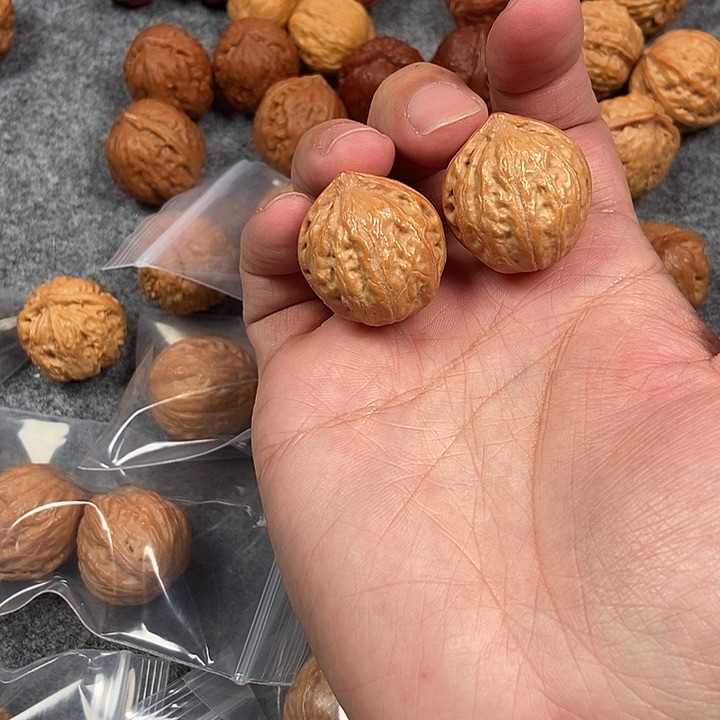 文玩核桃吊坠小佛肚