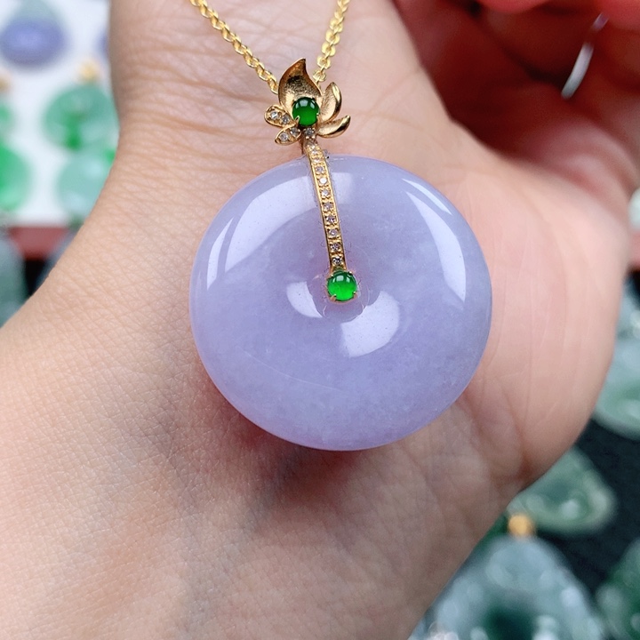 翡翠吊坠(不含链)18K金镶嵌