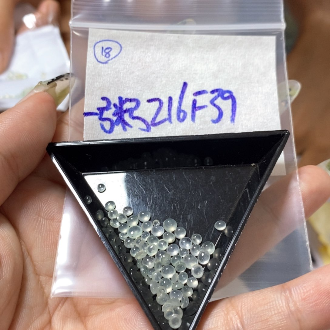 定制翡翠未镶嵌一****`不