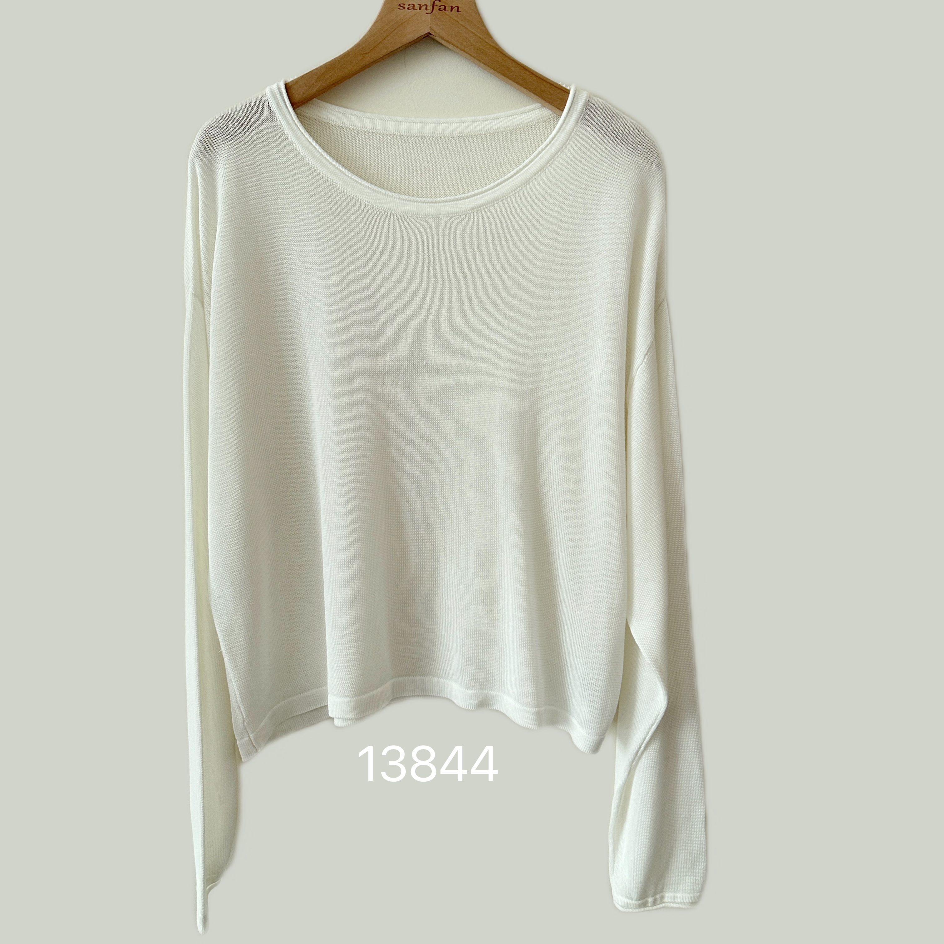 13844（部分无水洗唛，介意慎拍）WANGDAN领口卷边圆领净版长袖防晒