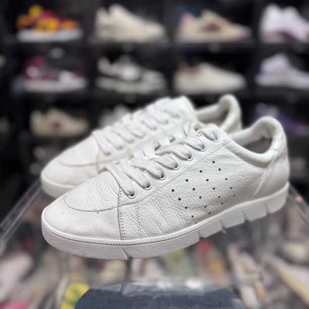 90新 LOEWE/罗意威 43码 纯白板鞋 无盒9新 鞋