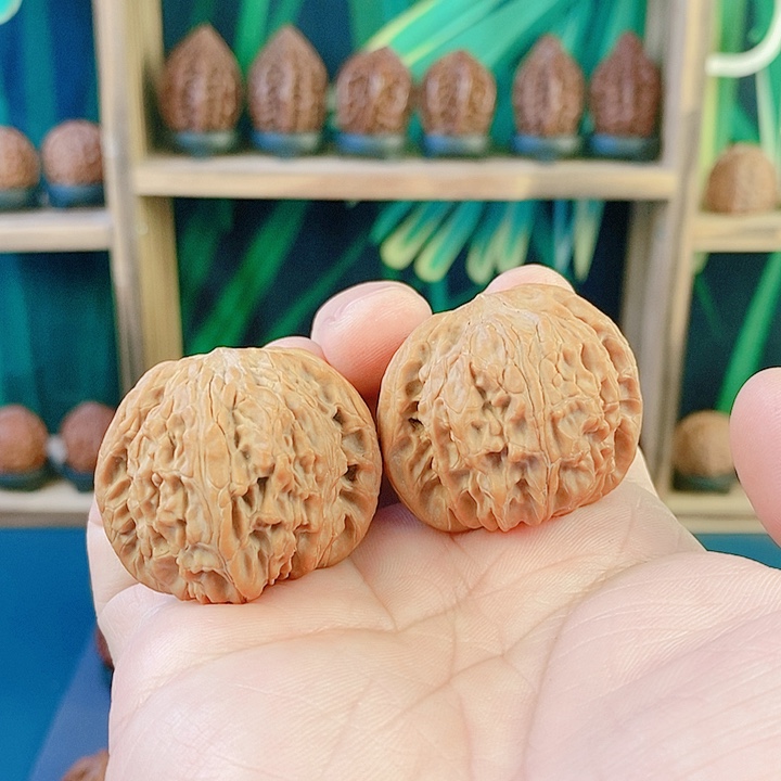 文玩核桃吊坠027山地磨盘38尺