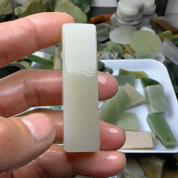 未镶嵌和田玉珠宝半成品