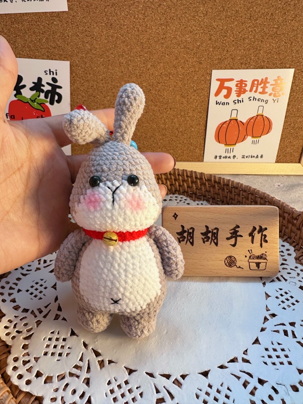 成品手工钩织兔子挂件迷你包挂钥匙扣小物件创意玩偶小众生日礼物