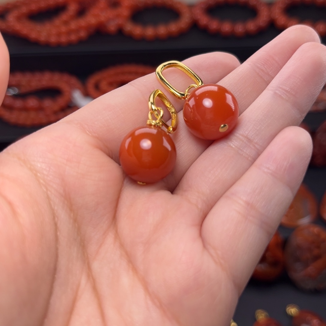 南红玛瑙吊坠银S925镶嵌