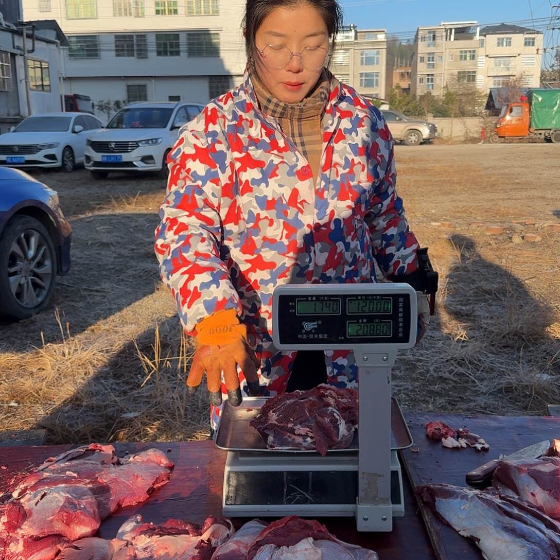 中国大陆土黄牛散装前腿