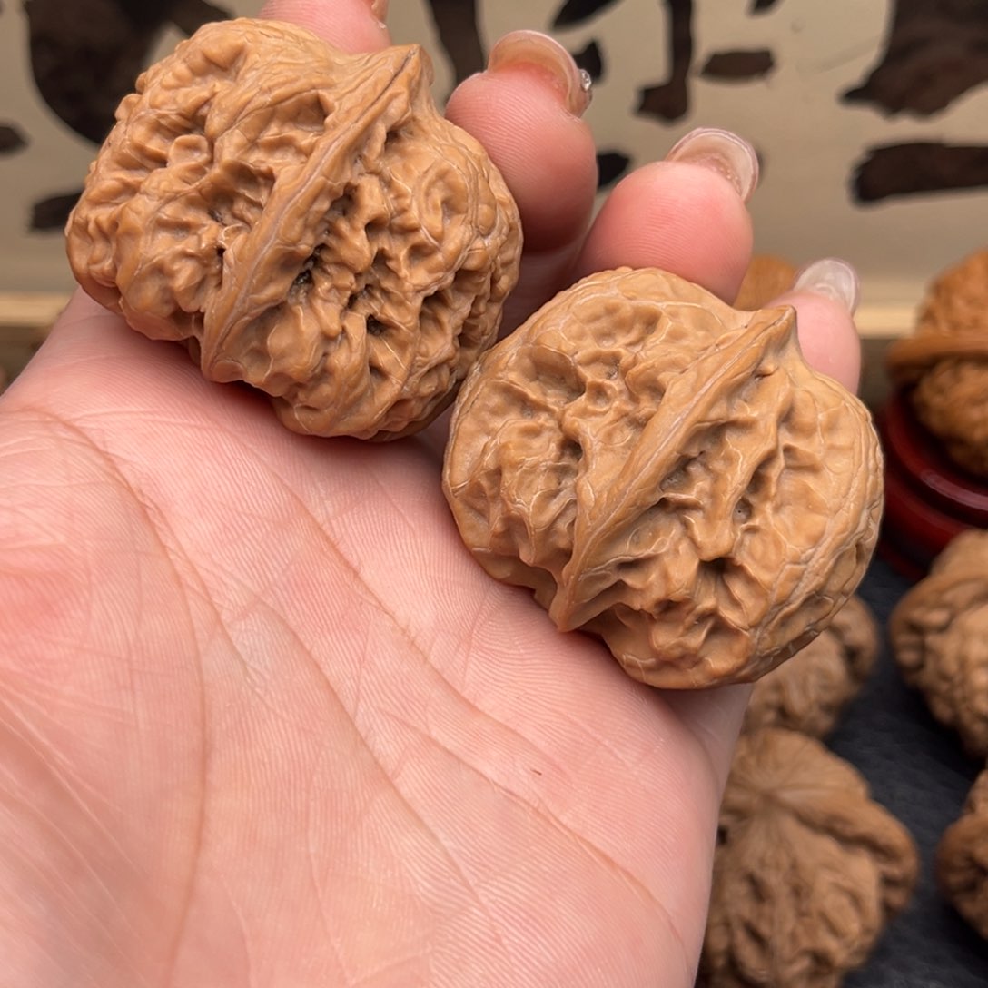 文玩核桃吊坠方块