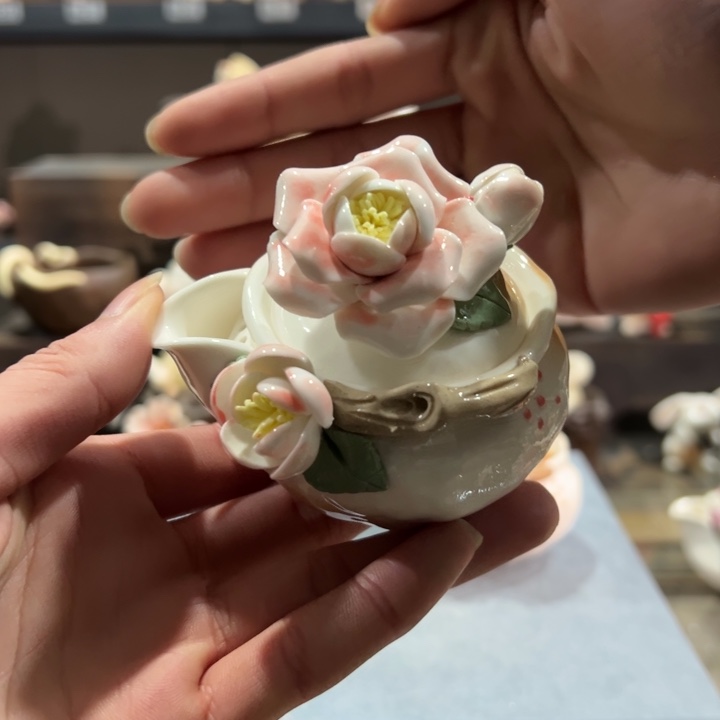 山茶花宝瓶中号容量