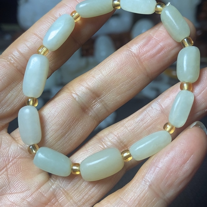 和田玉（糖玉）未镶嵌挂件