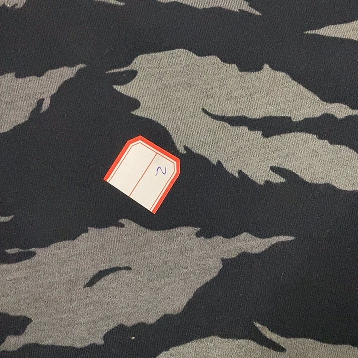 无纺布高档面料2米。瑕疵