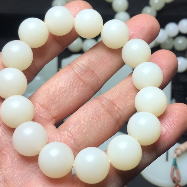 和田玉（白玉）手串未镶嵌锦*