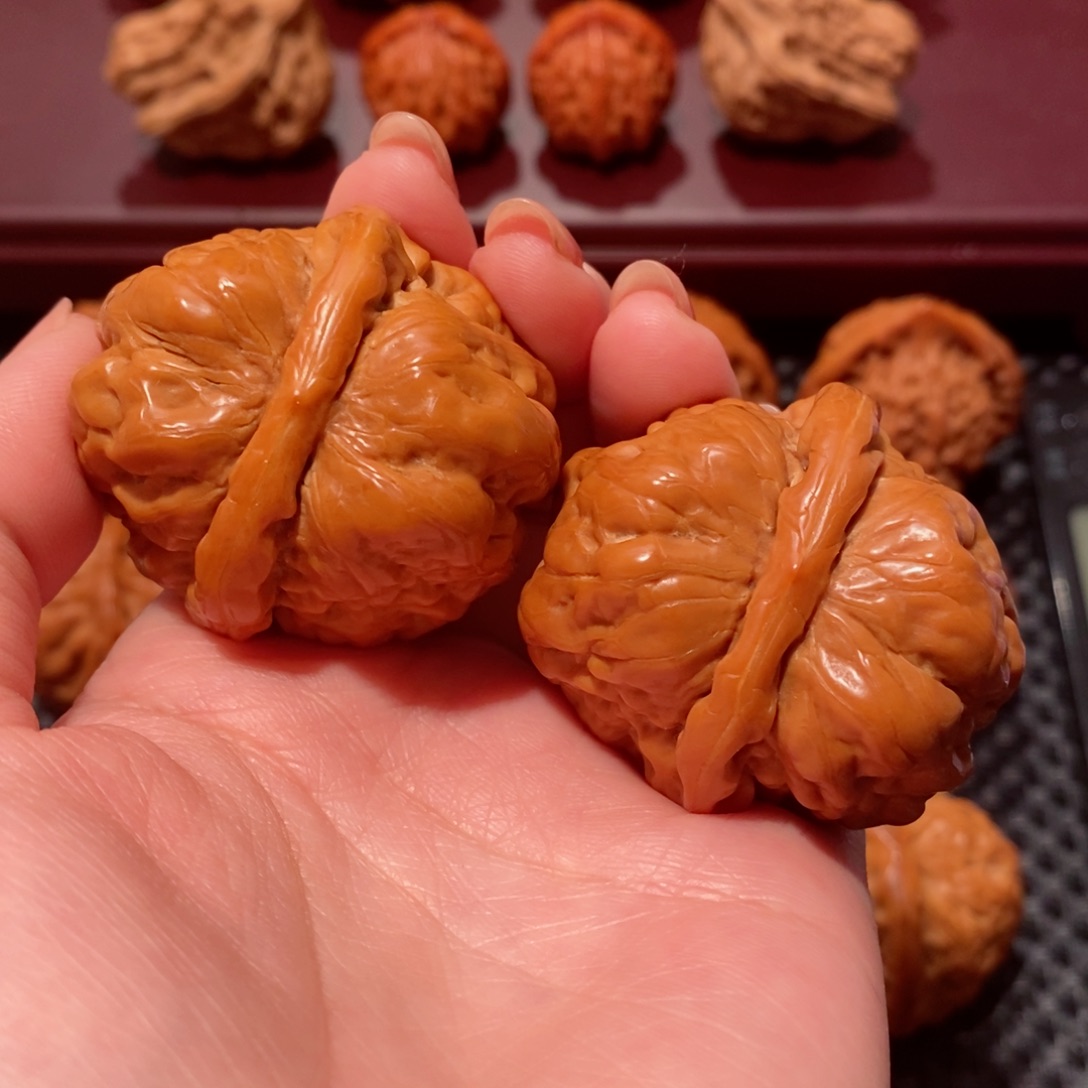 文玩核桃把件蛤蟆头