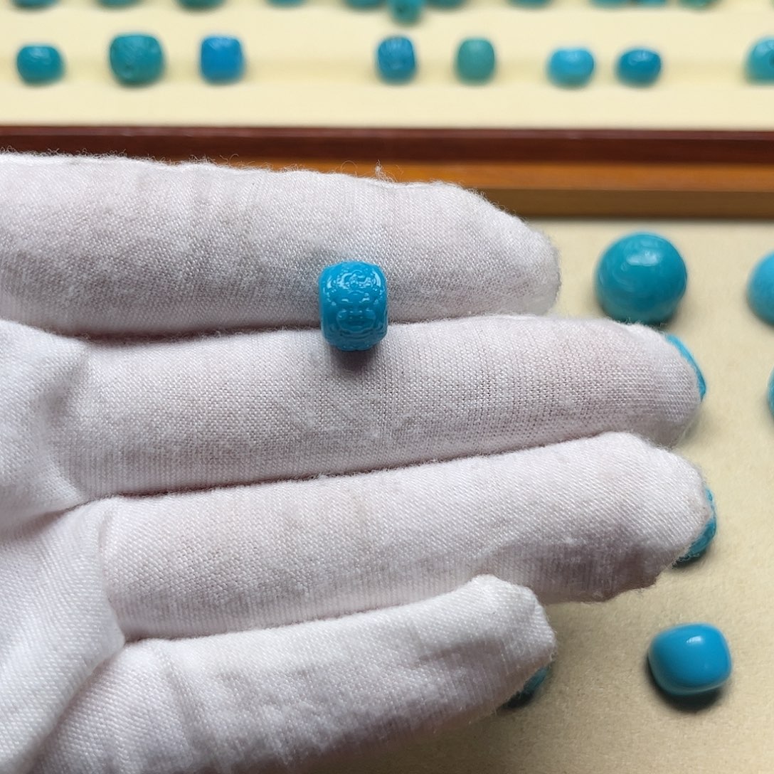 绿松石未镶嵌天然原矿绿松石无镶嵌黄财9.5